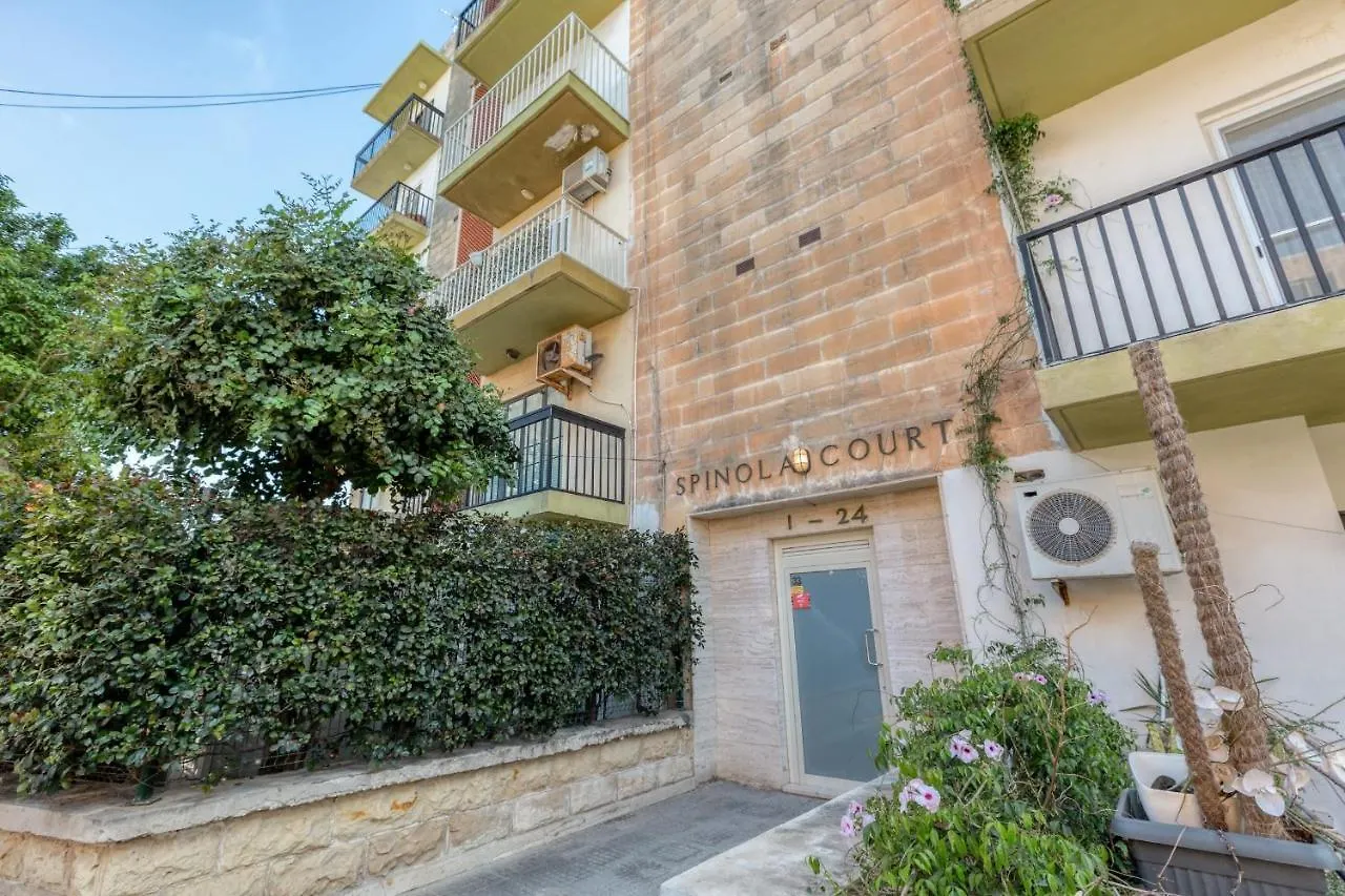 Pool Apartment Is-Swieqi 0*,  Malta