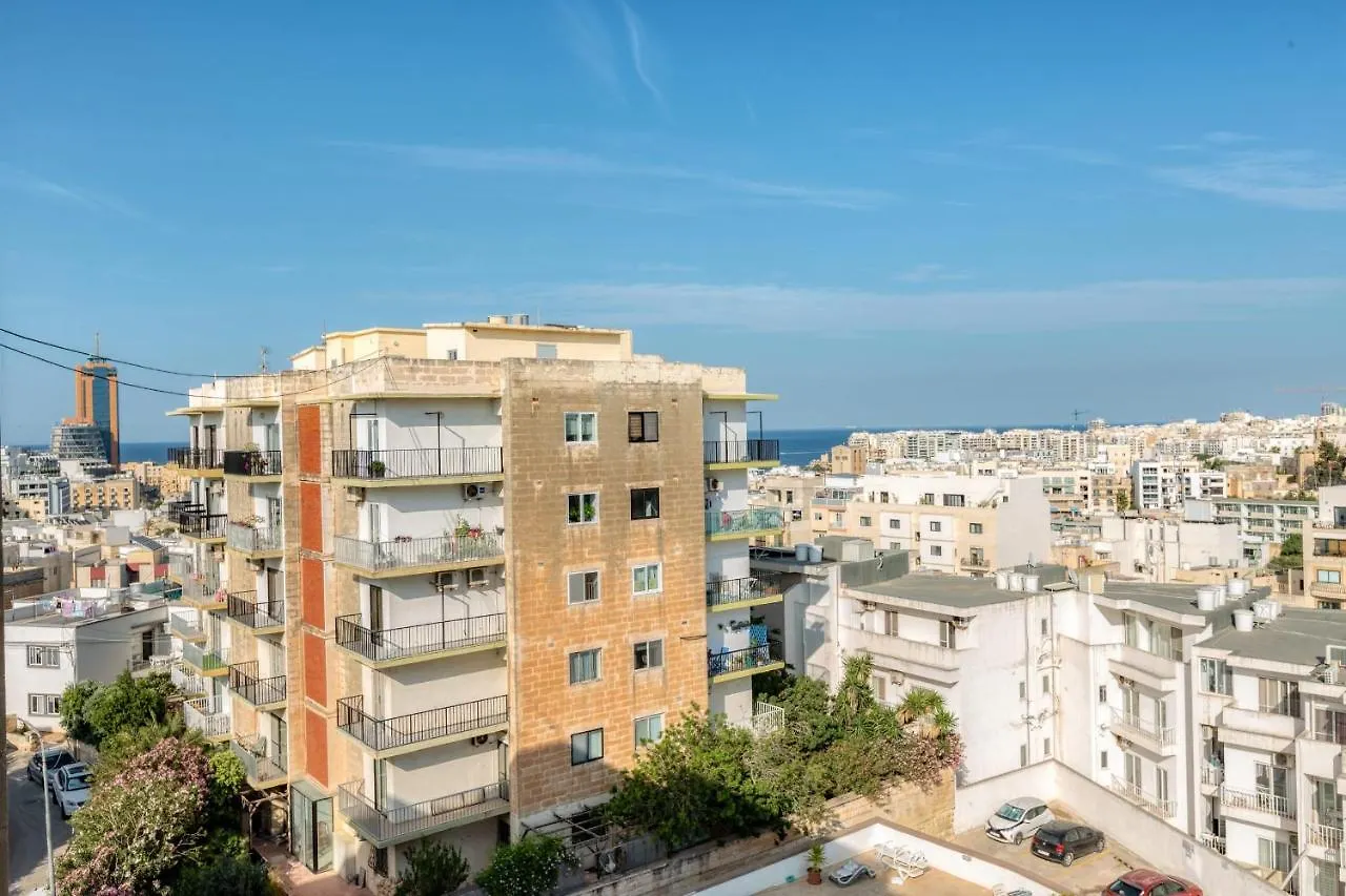 Pool Apartment Is-Swieqi 0*,