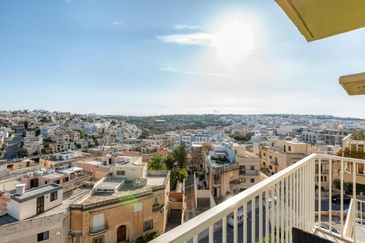 Pool Apartment Is-Swieqi